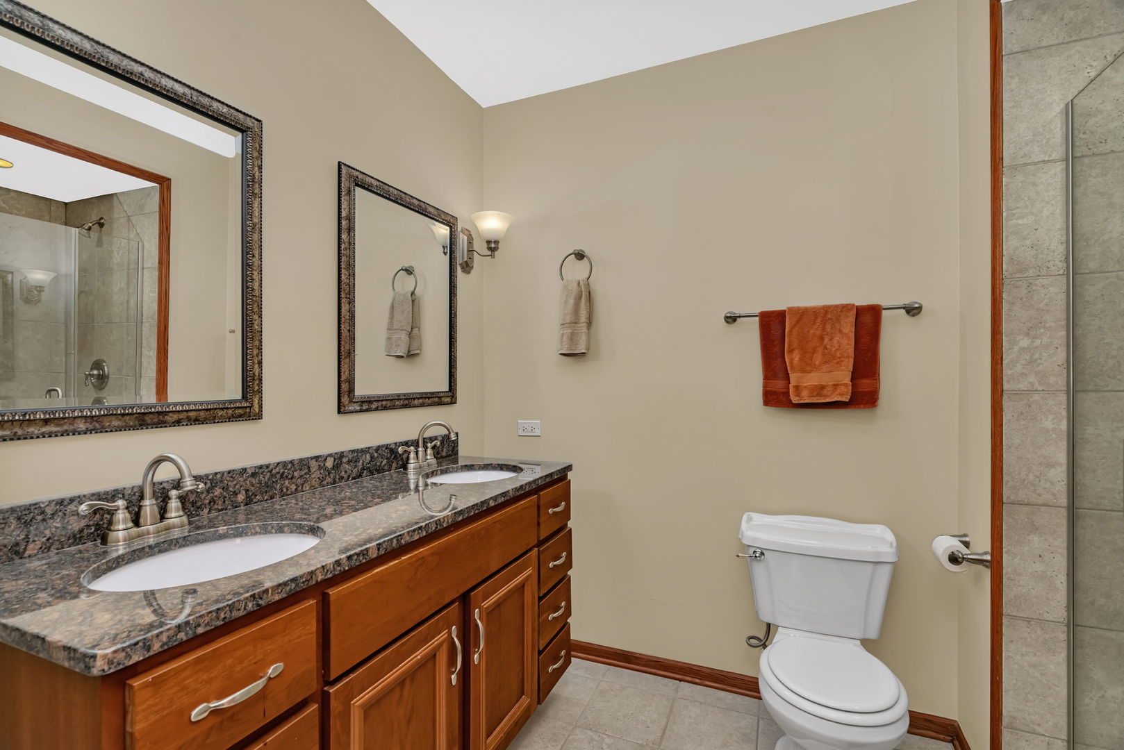 202 Barefoot Court, Minooka, IL 60447