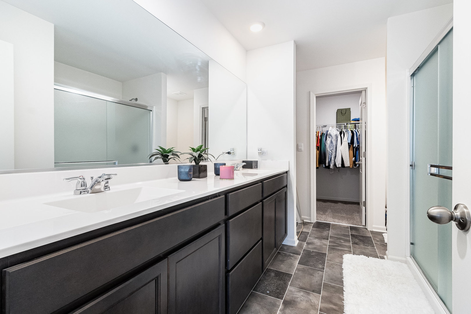 382 Hemlock Lane, Oswego, IL 60543