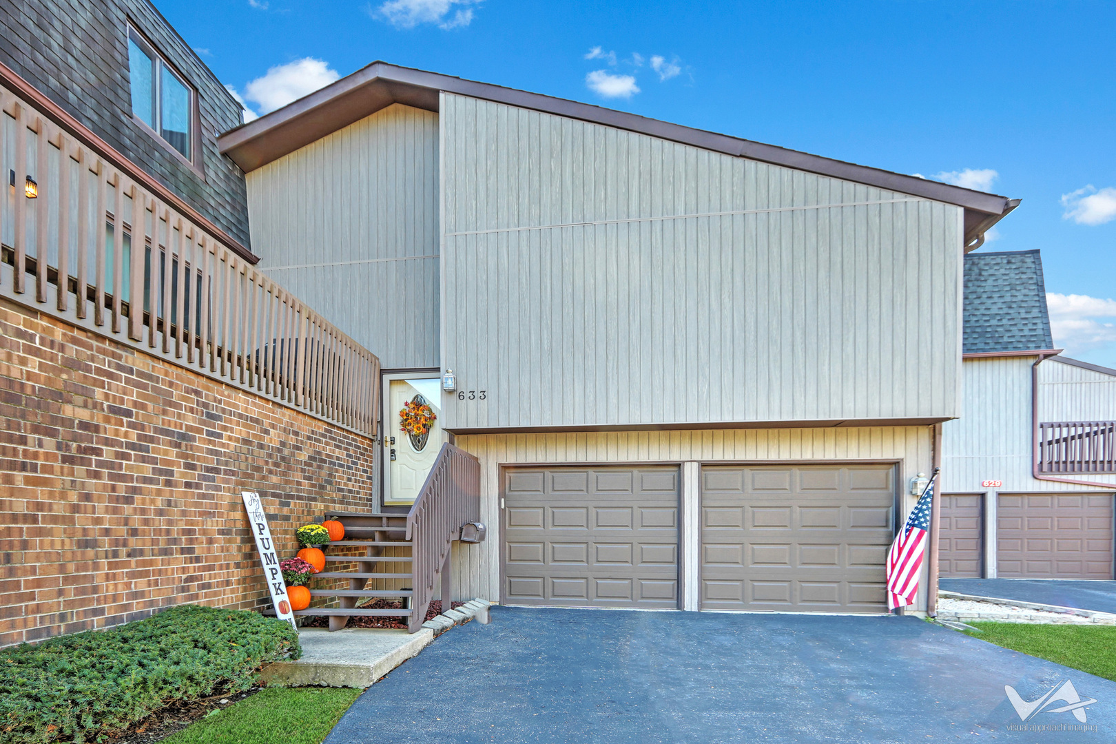 633 High Ridge Road, Roselle, IL 60172