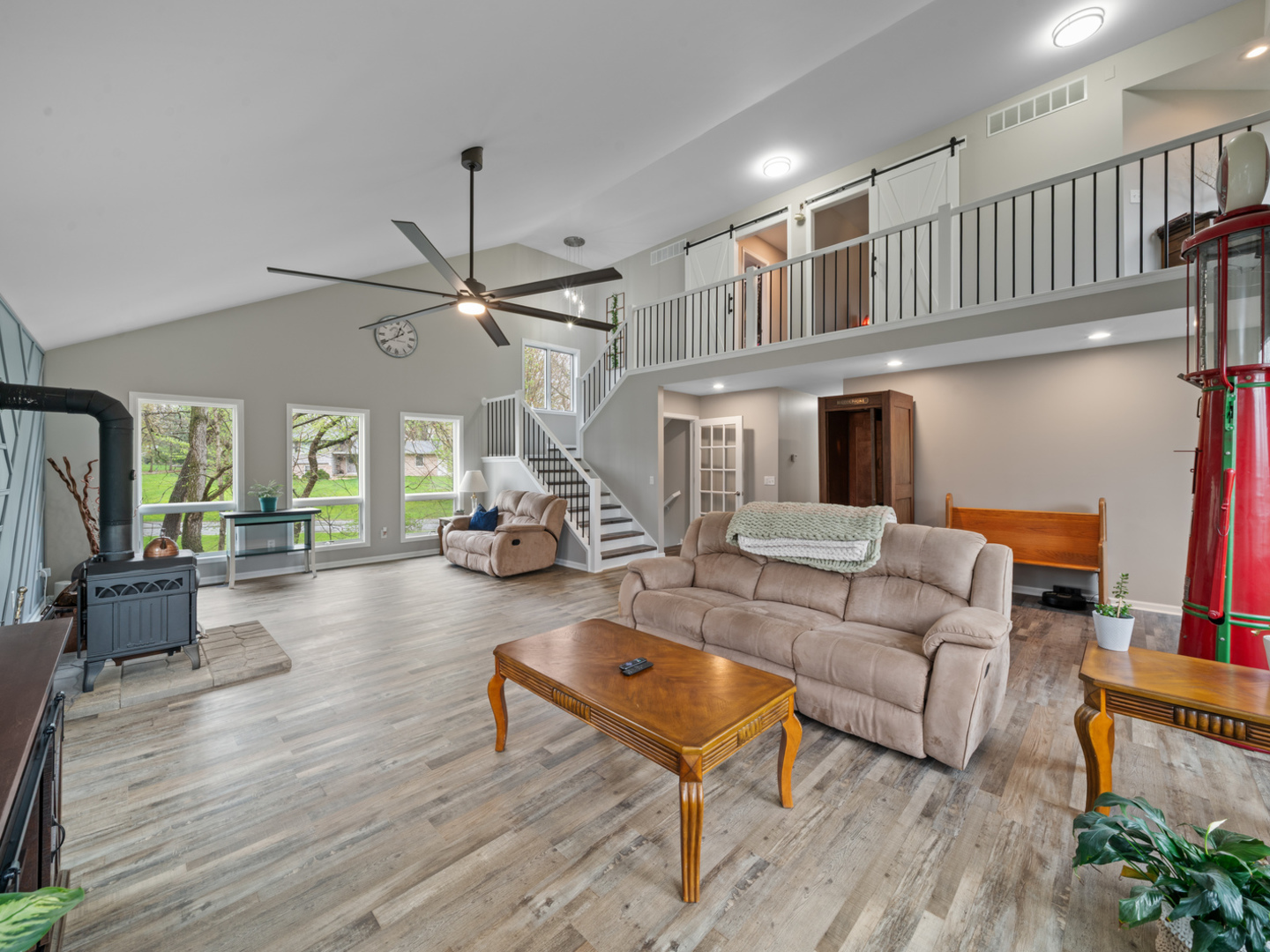 3 Oak Ridge Drive, Newark, IL 60541