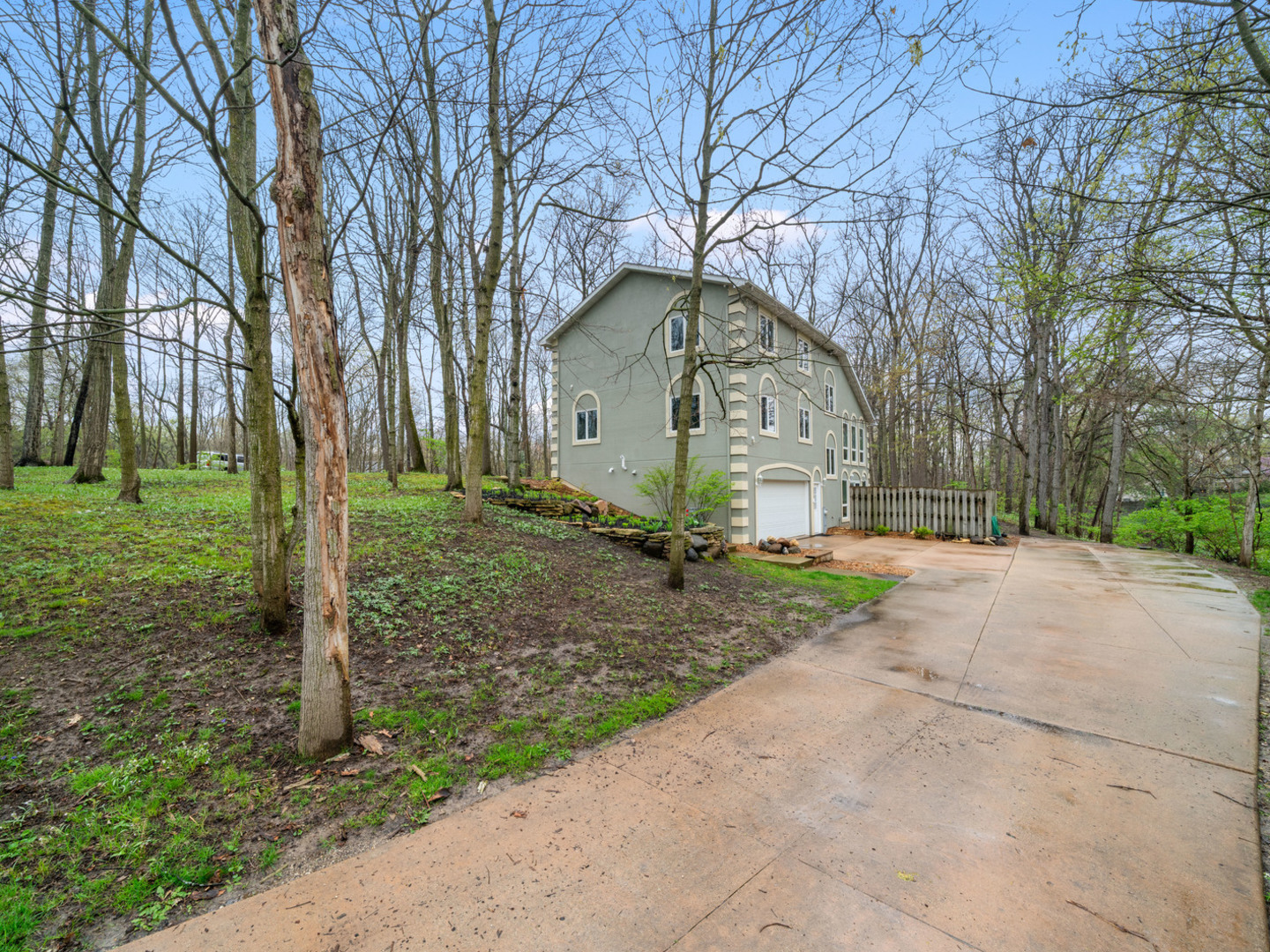 3 Oak Ridge Drive, Newark, IL 60541