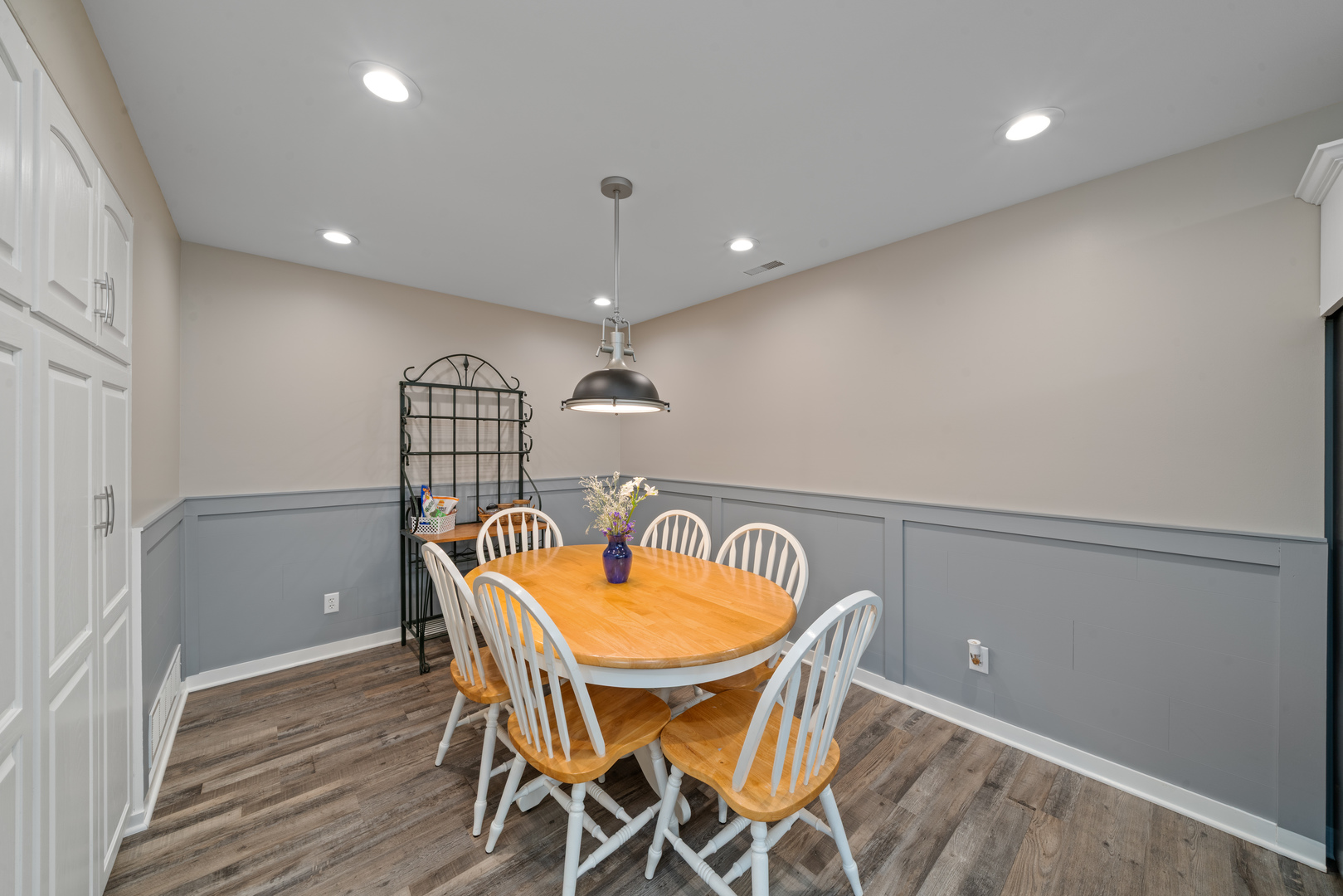 3 Oak Ridge Drive, Newark, IL 60541