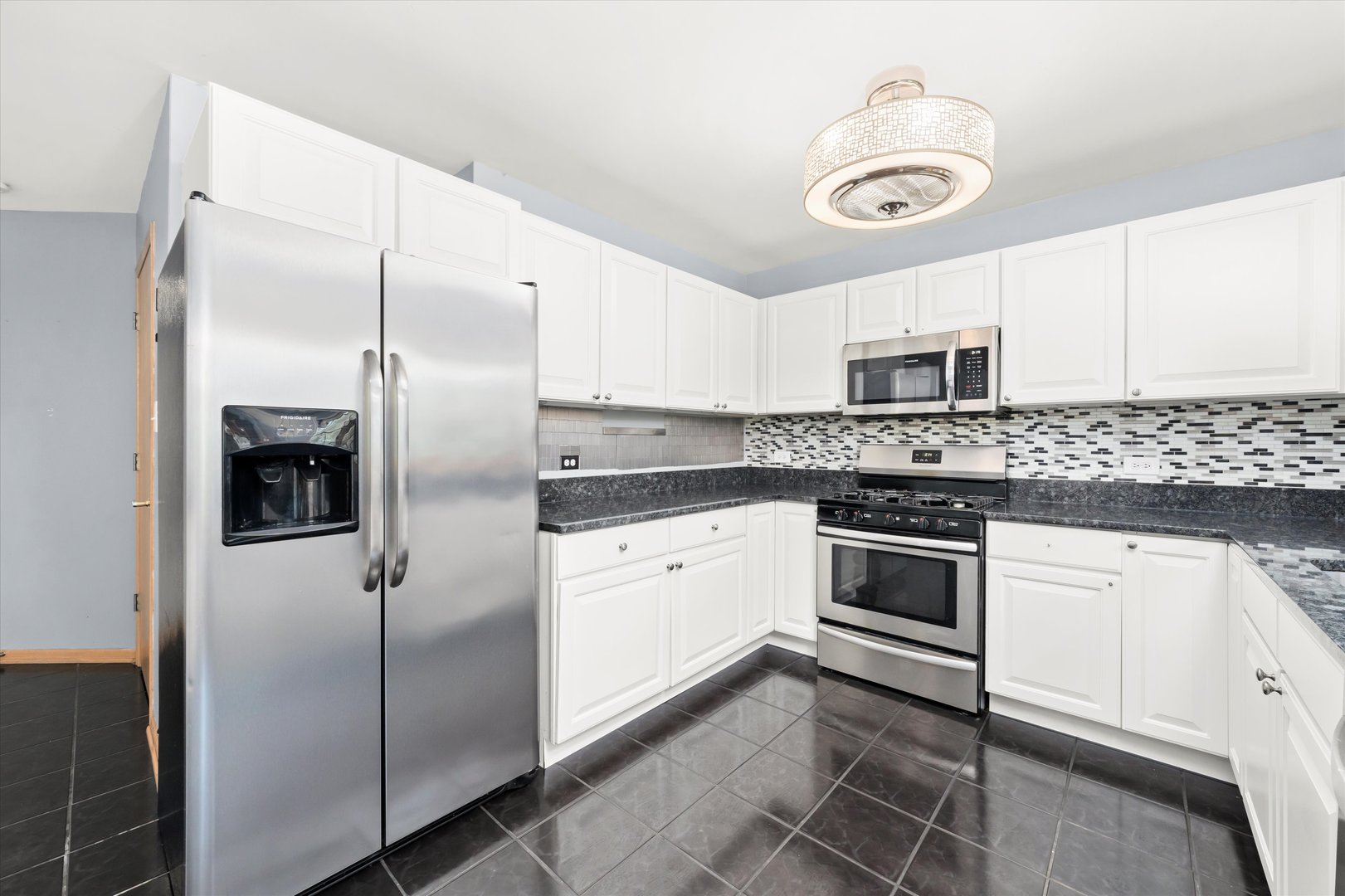 7124 168th Street, Tinley Park, IL 60477