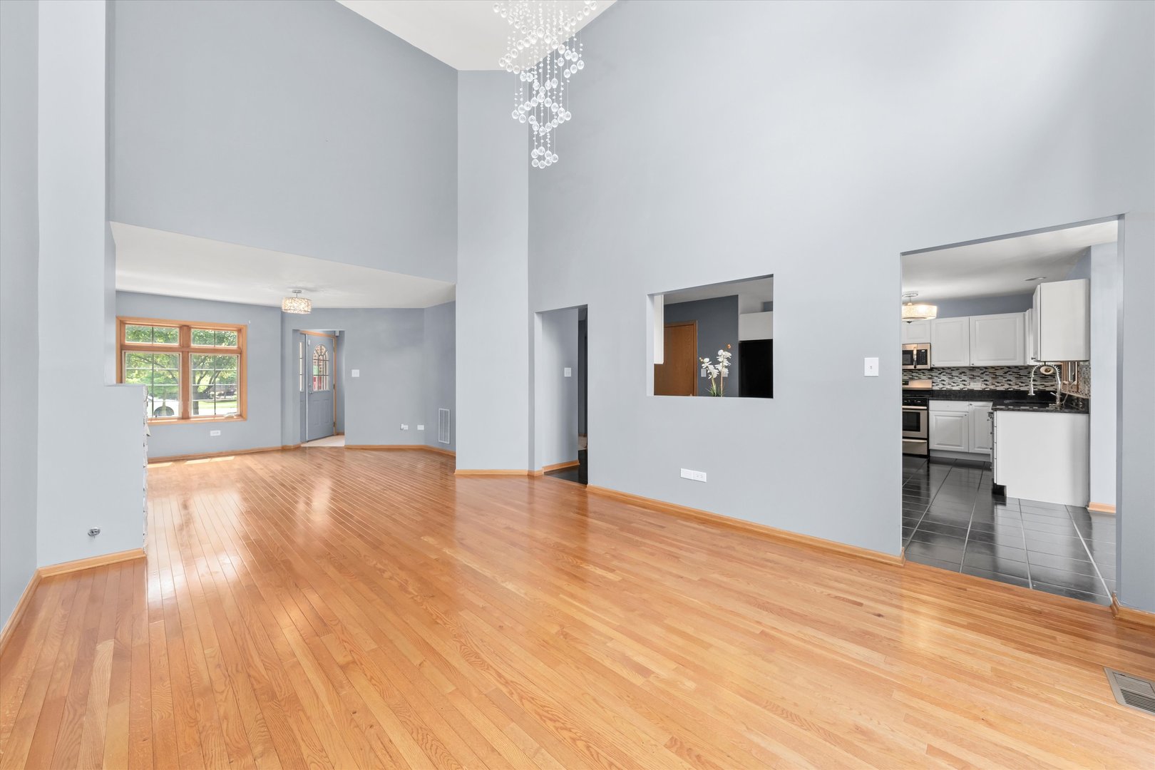 7124 168th Street, Tinley Park, IL 60477