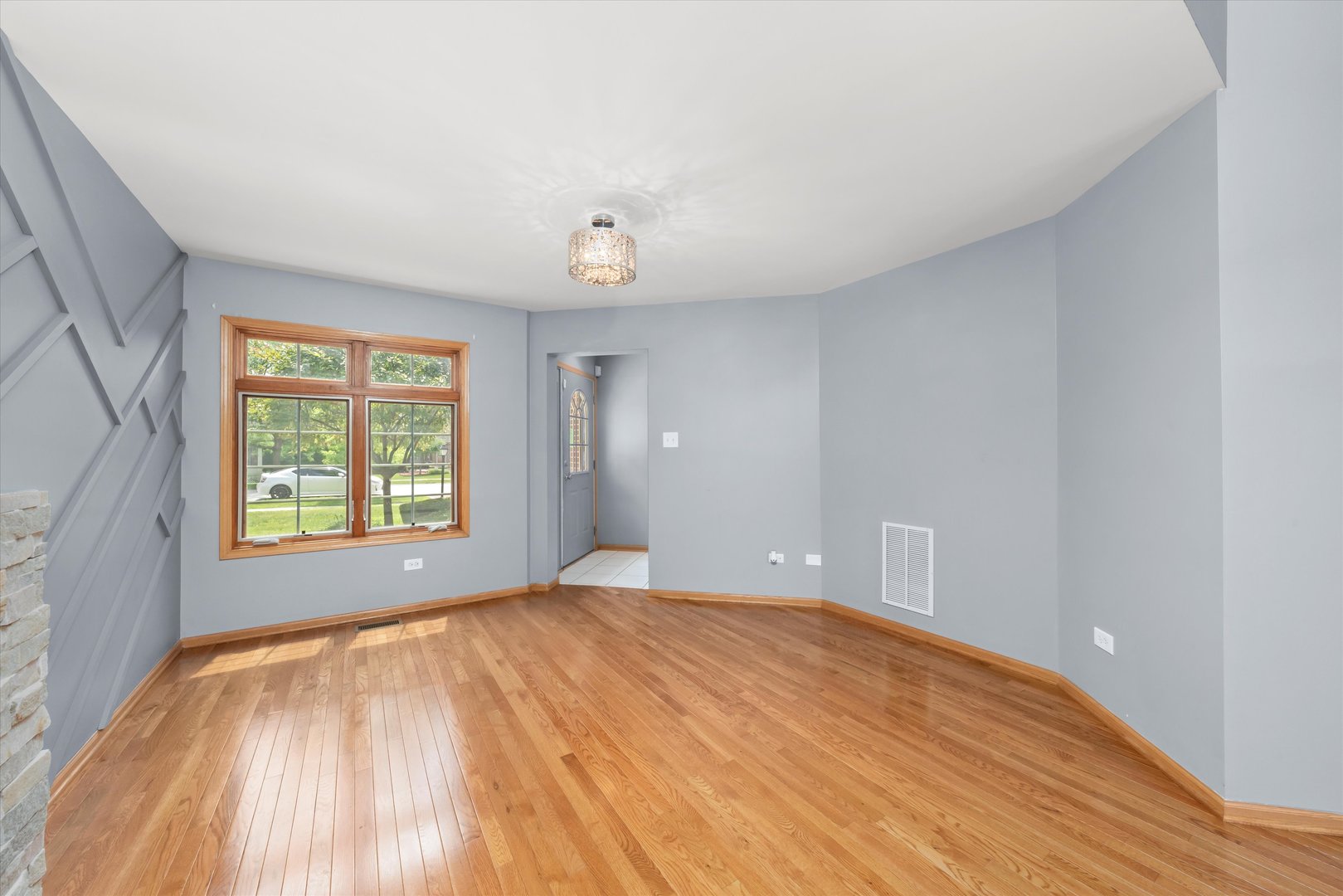 7124 168th Street, Tinley Park, IL 60477