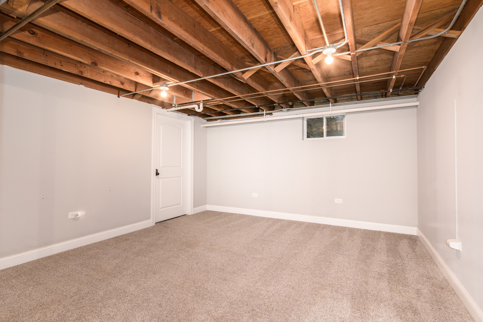 101 N Pine Street, Mount Prospect, IL 60056