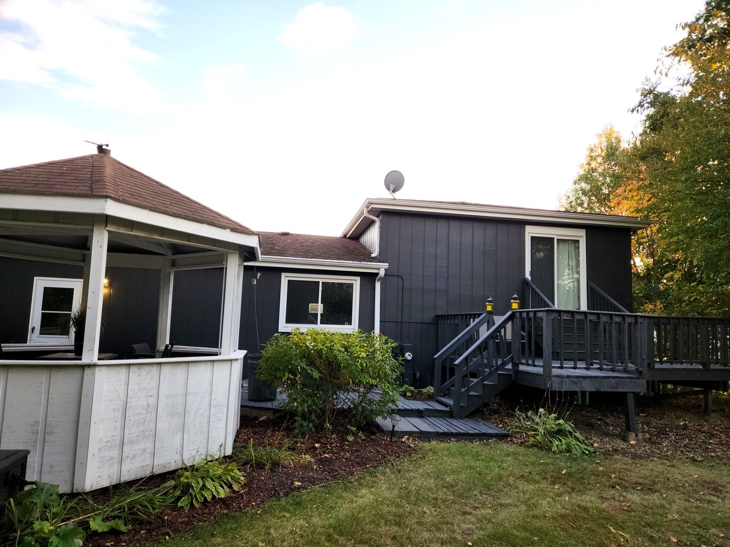 2412 DURNESS Court, Crest Hill, IL 60403