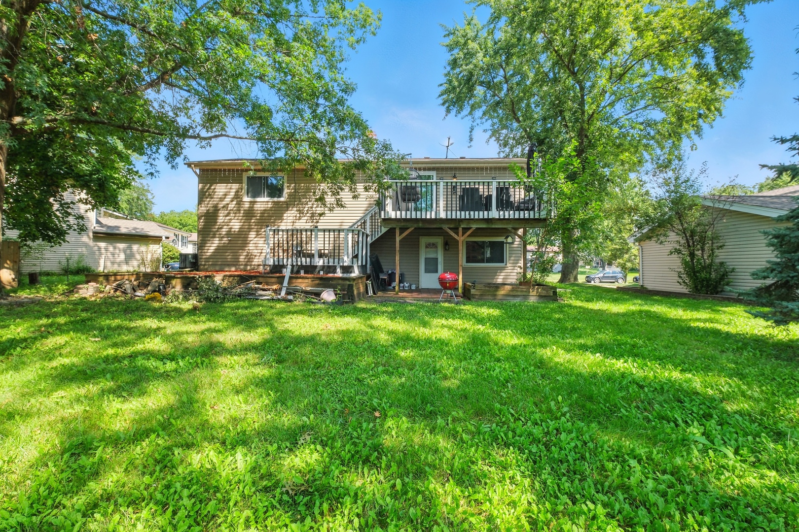 565 COTTONWOOD Circle, Bolingbrook, IL 60440