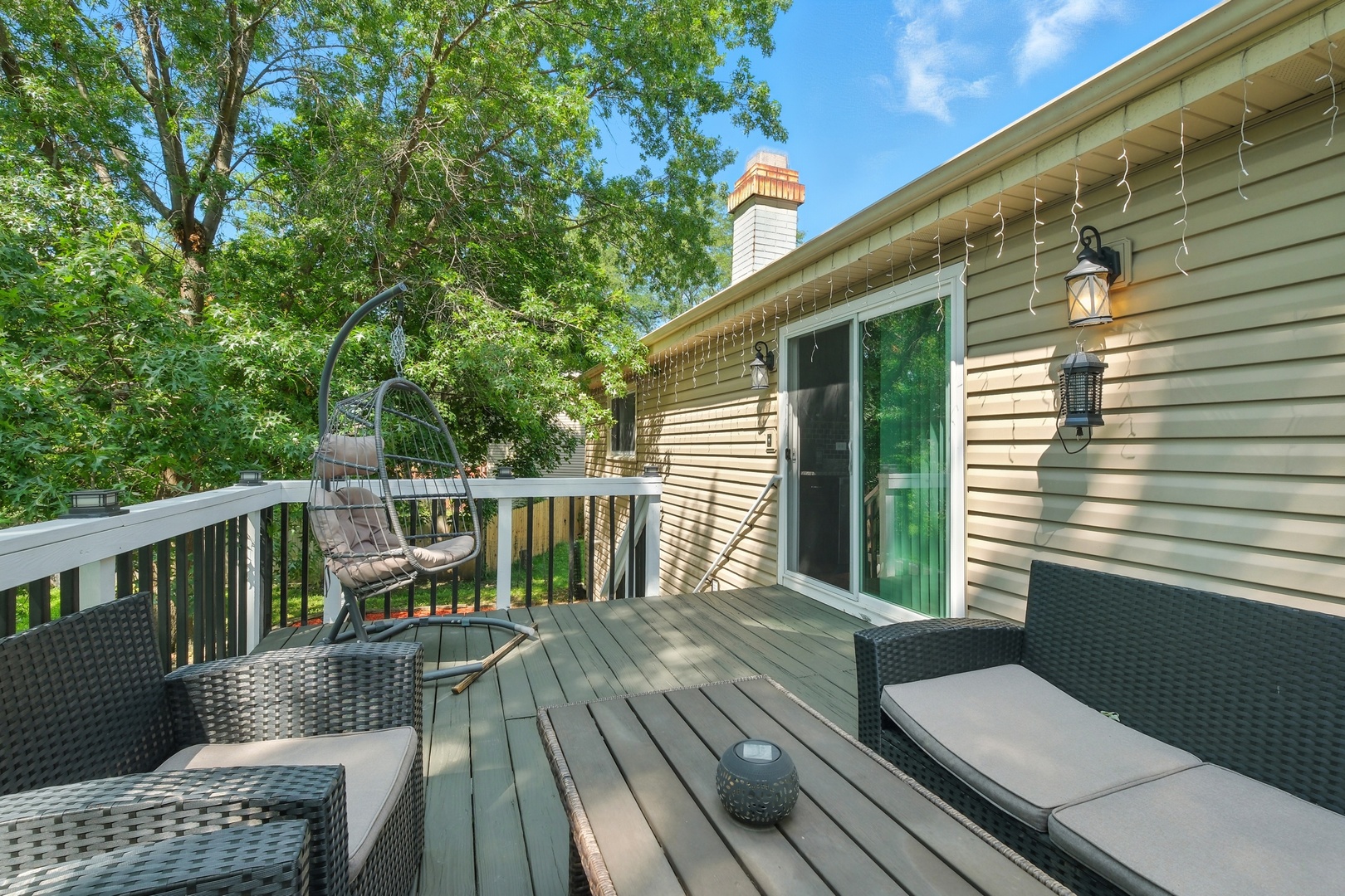 565 COTTONWOOD Circle, Bolingbrook, IL 60440