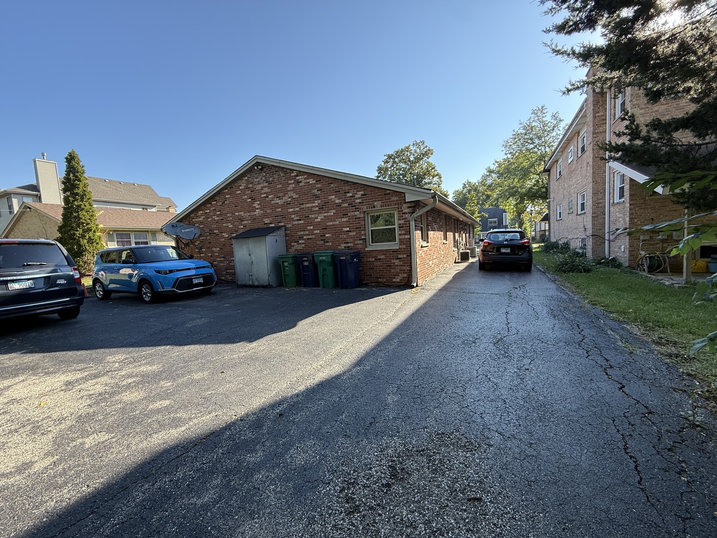 230 Troy Lane, Lombard, IL 60148