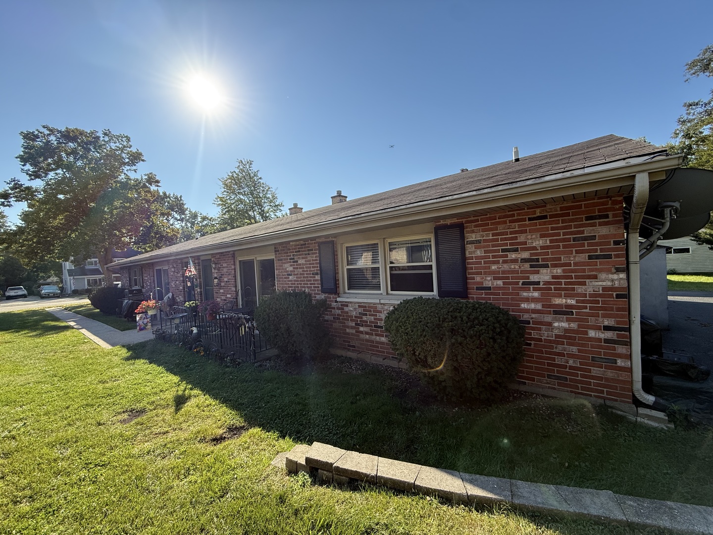 230 Troy Lane, Lombard, IL 60148