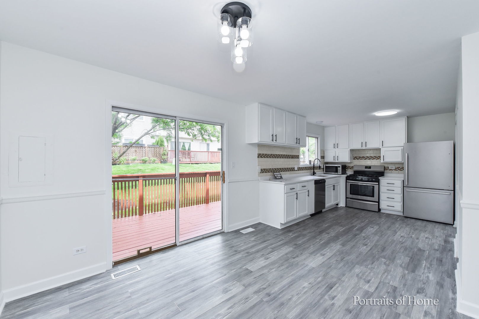 18 Woodsorrel Place, Woodridge, IL 60517