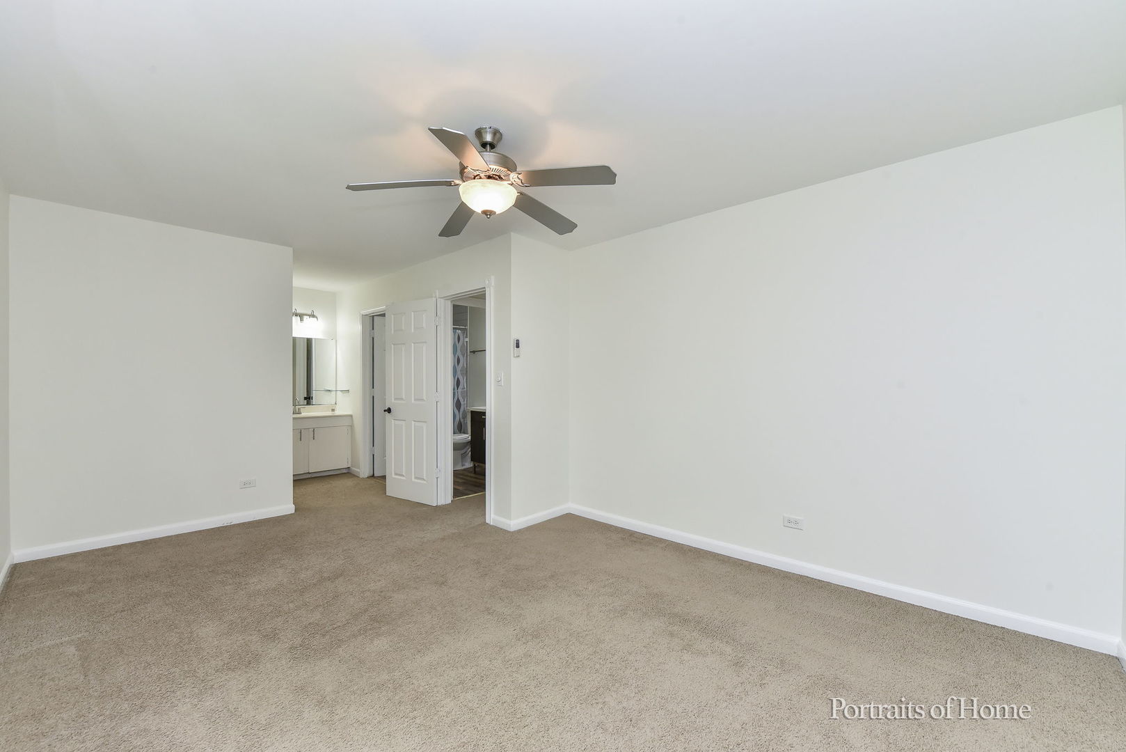 18 Woodsorrel Place, Woodridge, IL 60517