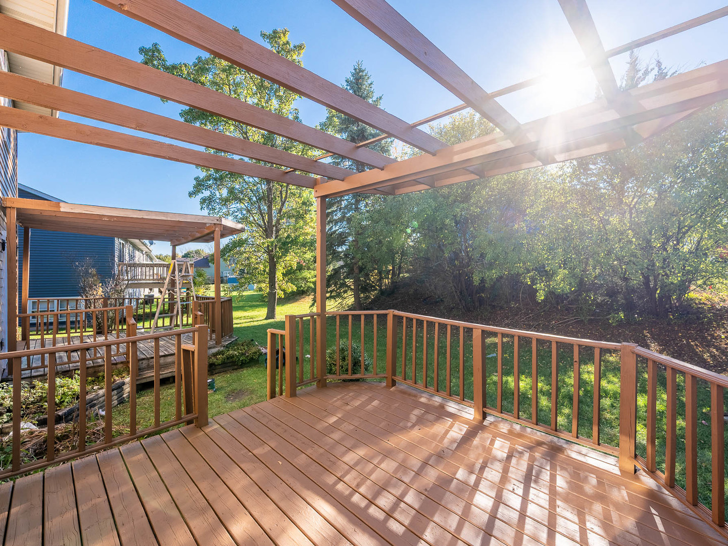 2479 Penn Boulevard, Lindenhurst, IL 60046