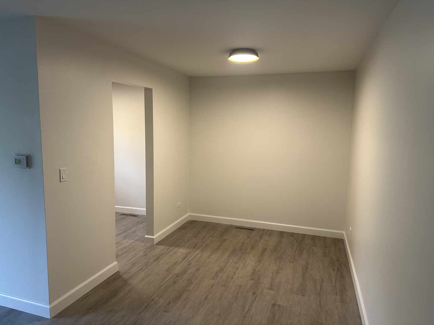 131 E Winchester Road #A, Libertyville, IL 60048