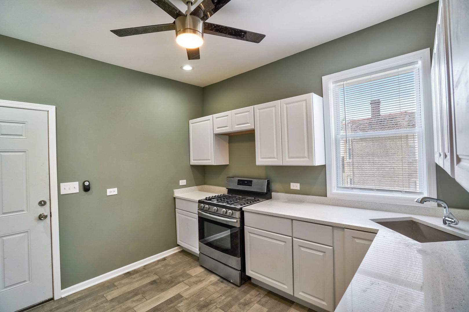 3115 W Flournoy Street, Chicago, IL 60612