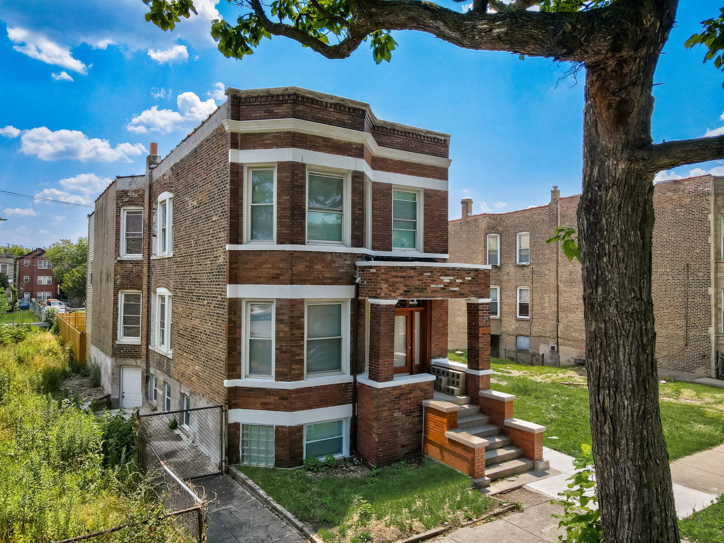 3115 W Flournoy Street, Chicago, IL 60612
