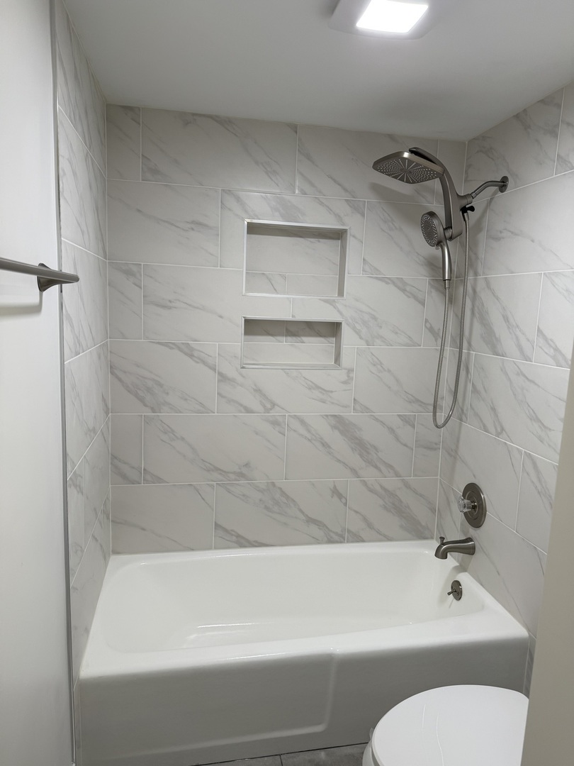 201 E Janata Boulevard #1A, Lombard, IL 60148