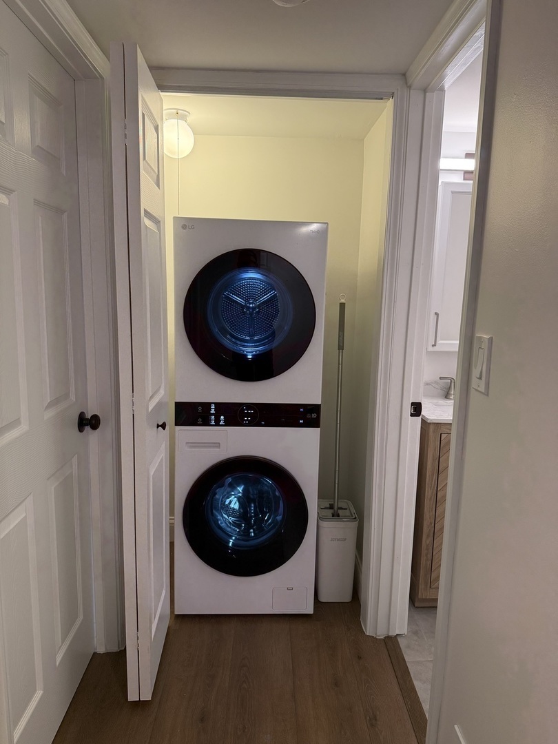 201 E Janata Boulevard #1A, Lombard, IL 60148