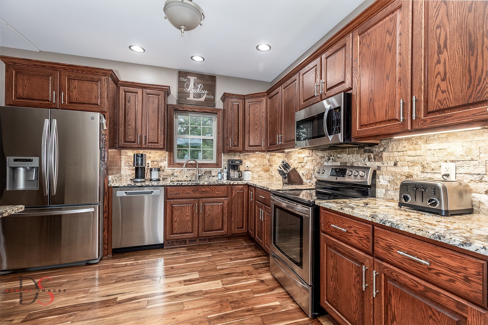 2834 E 2525th Road, Marseilles, IL 61341