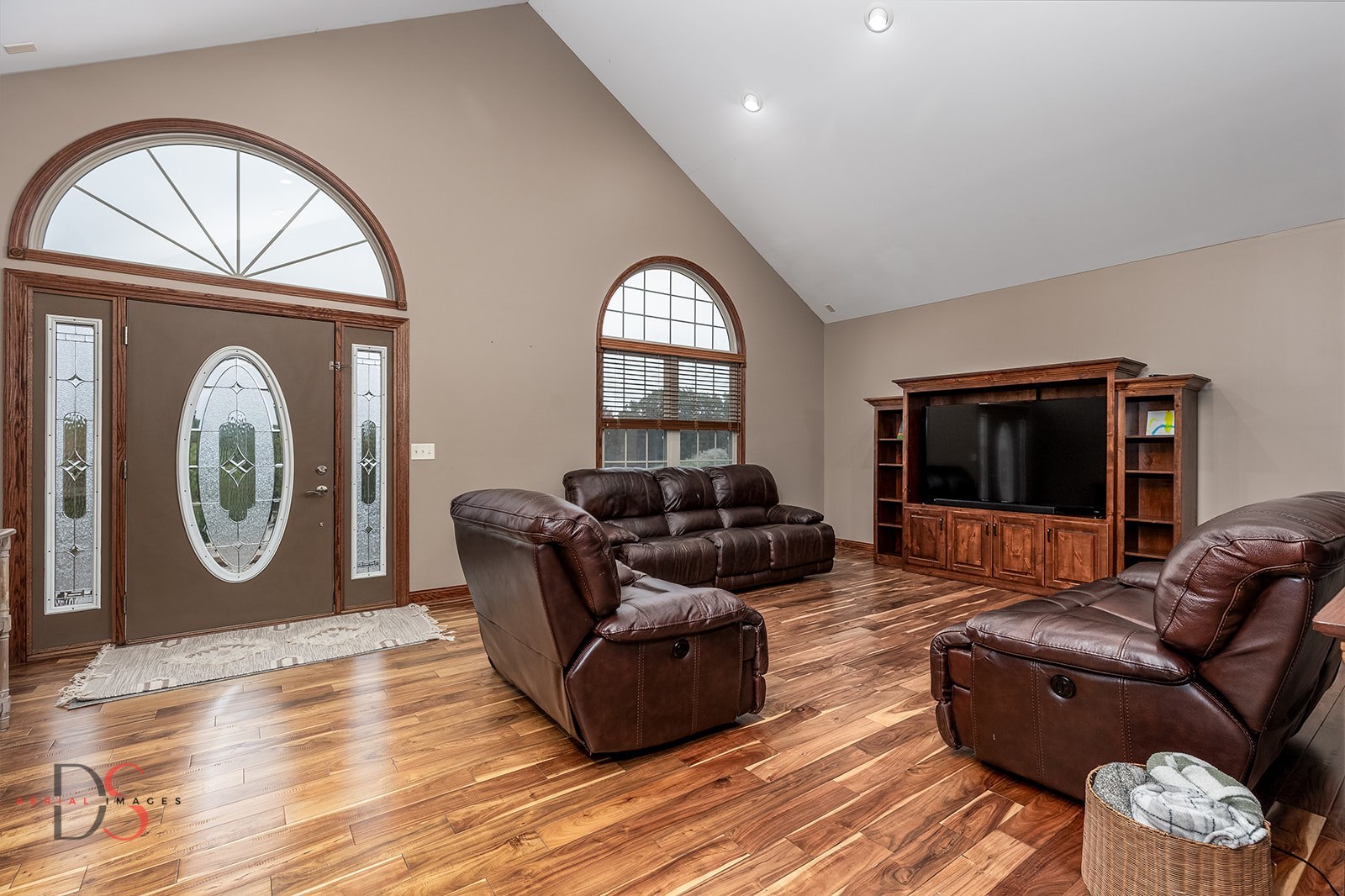 2834 E 2525th Road, Marseilles, IL 61341