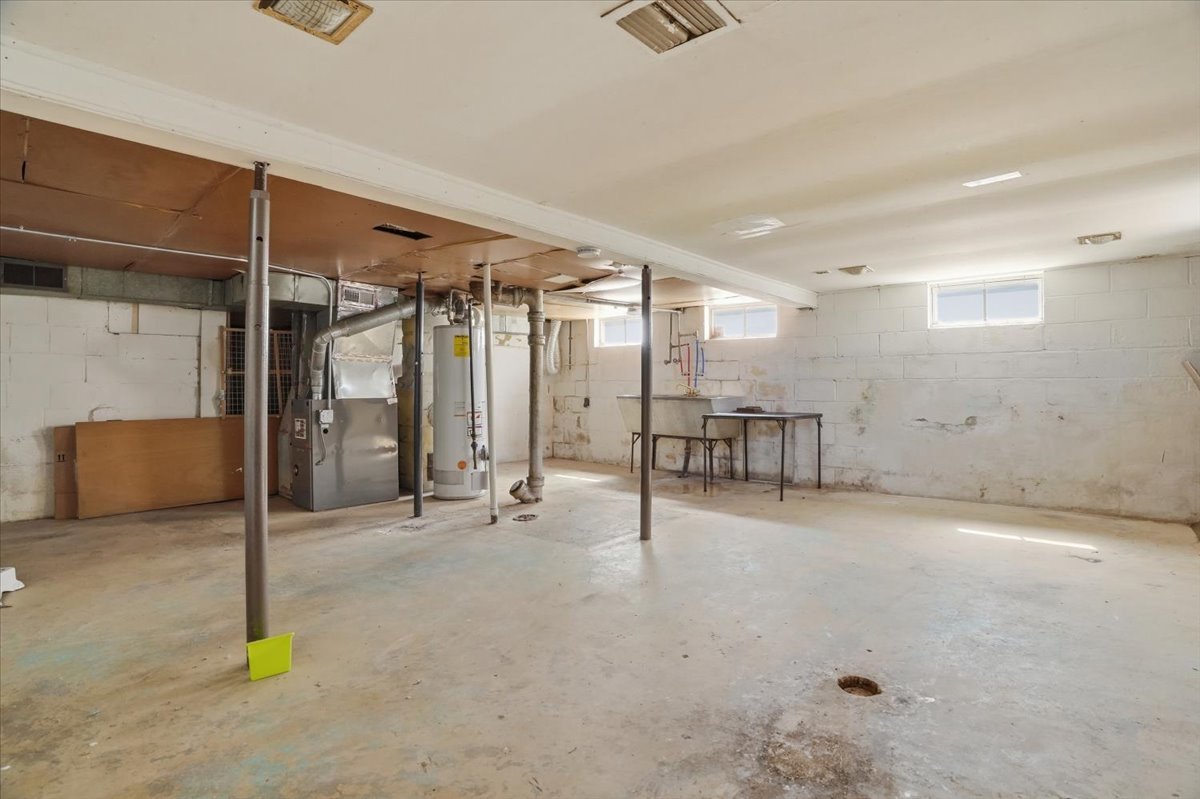 Round Lake Park, IL 60073