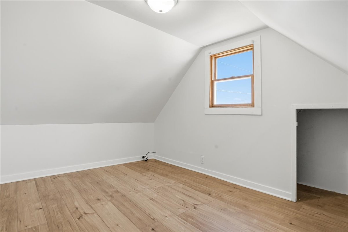 Round Lake Park, IL 60073