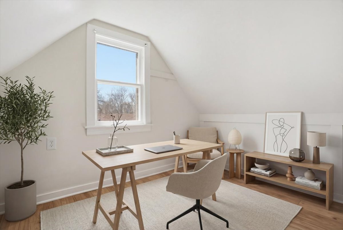 Round Lake Park, IL 60073