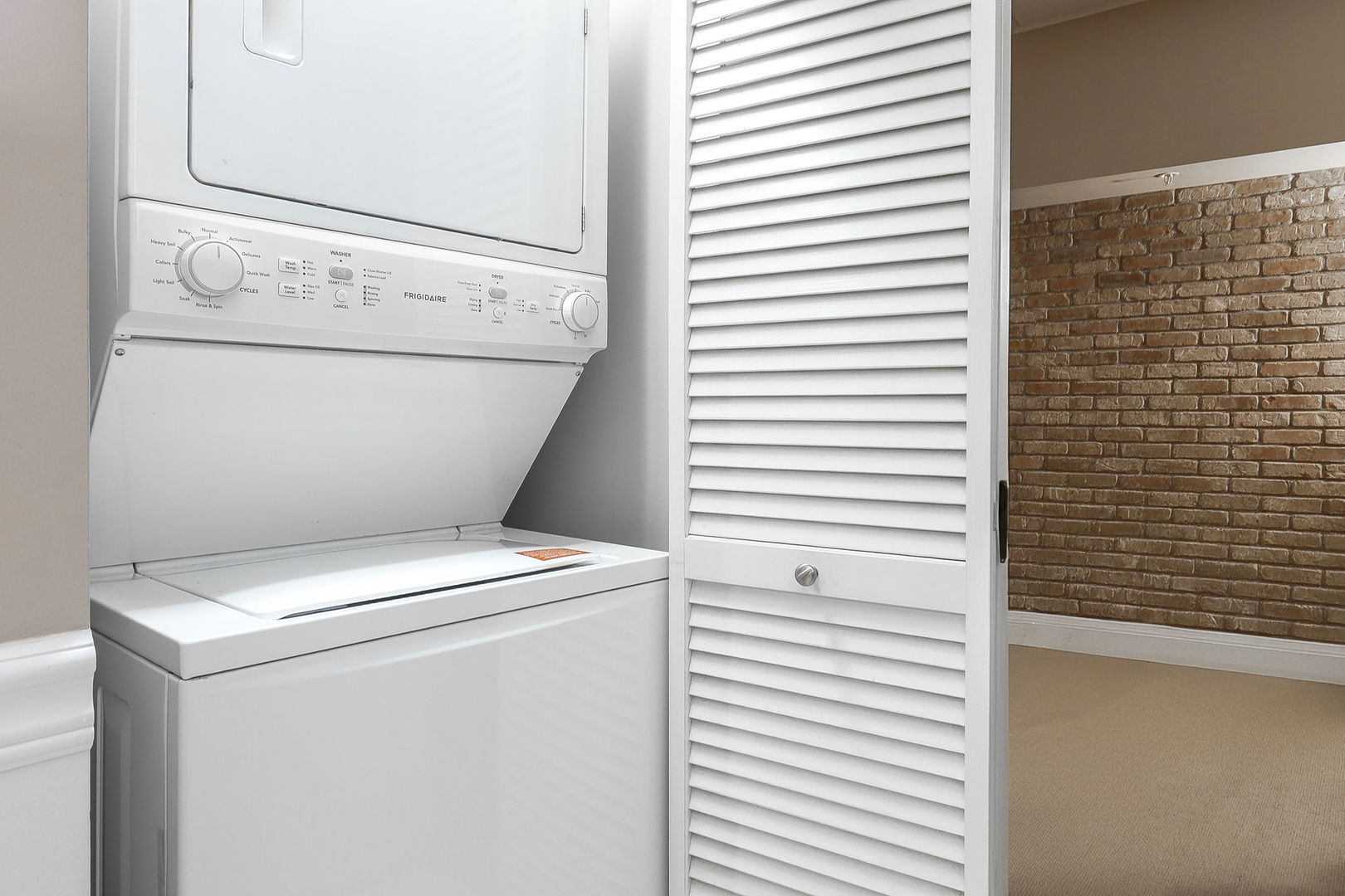 6420 Double Eagle Drive #610, Woodridge, IL 60517