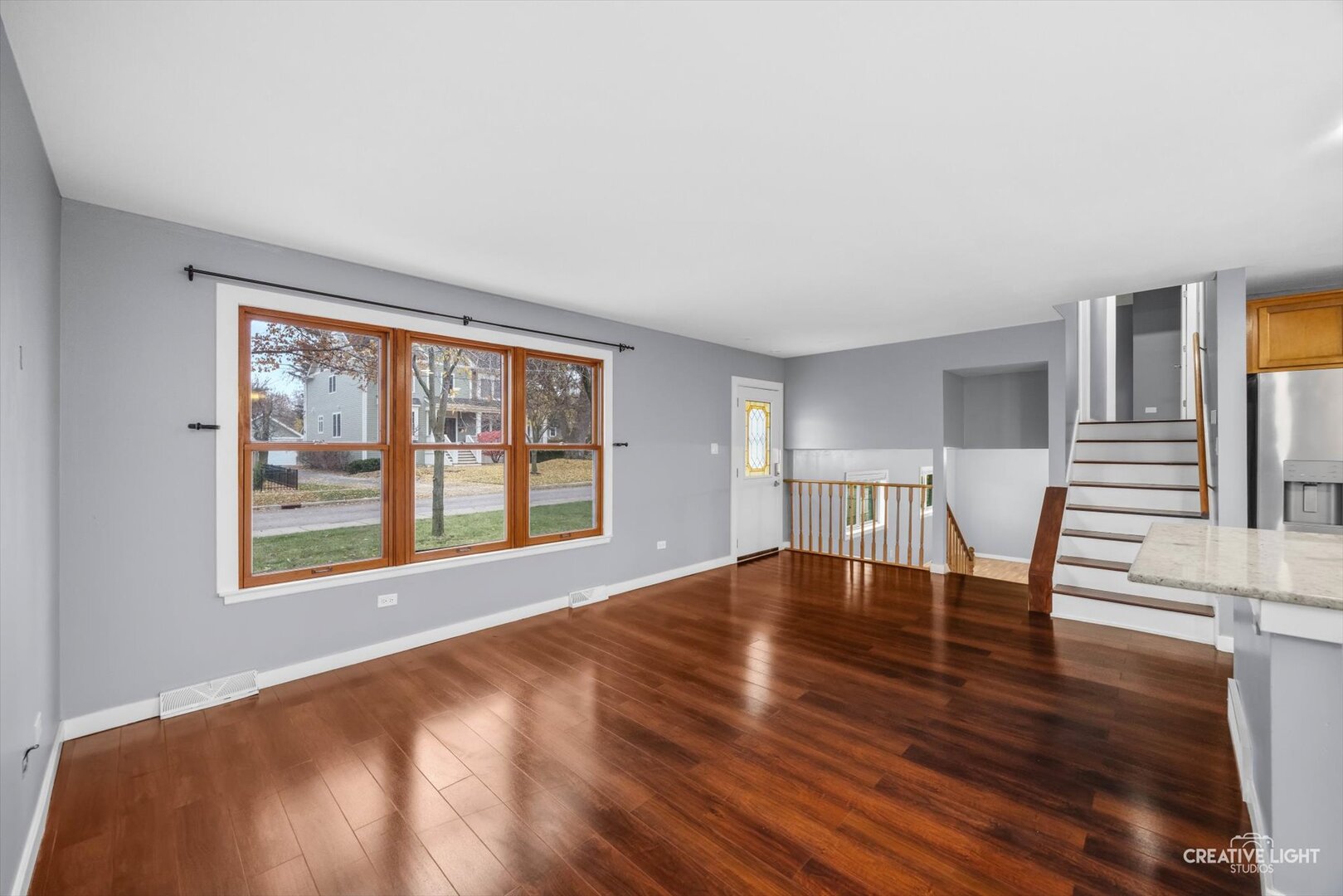 818 Pleasant Avenue, Glen Ellyn, IL 60137