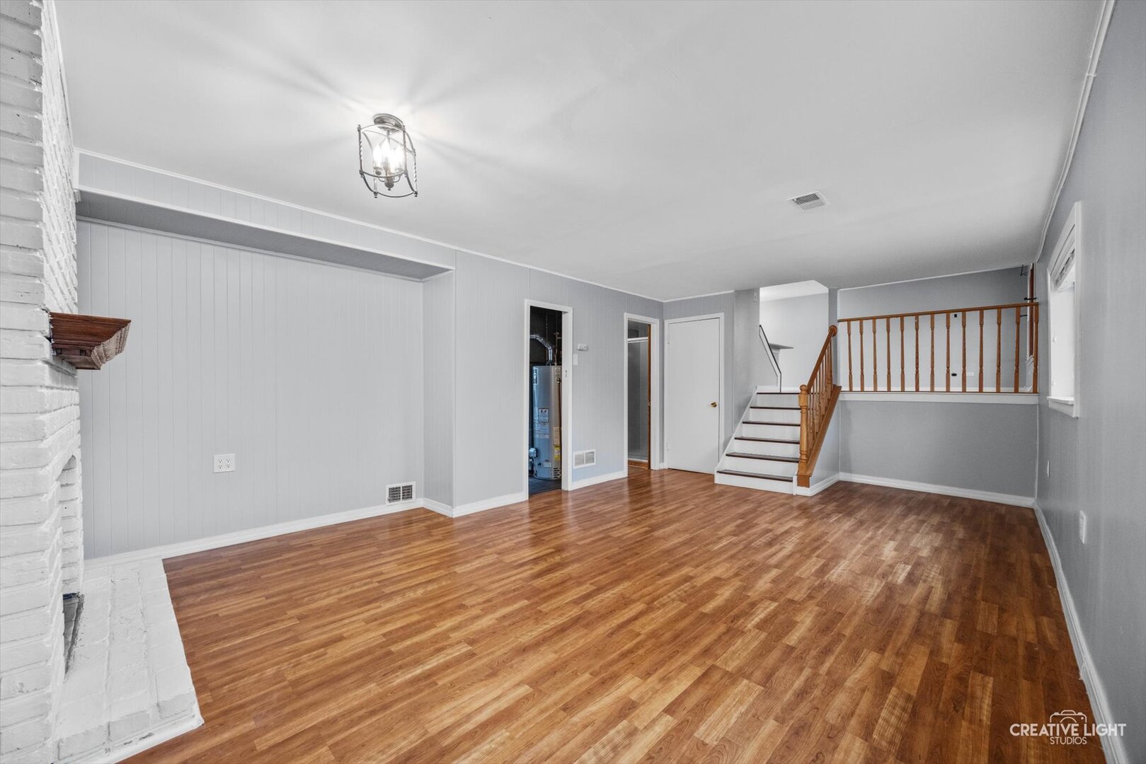 818 Pleasant Avenue, Glen Ellyn, IL 60137