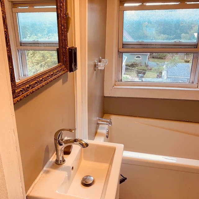 2900 enoch Avenue #3, Zion, IL 60099