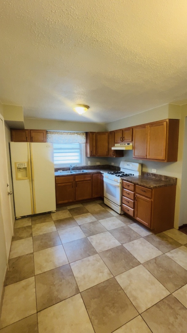 4214 N Central Park Avenue #1, Chicago, IL 60618