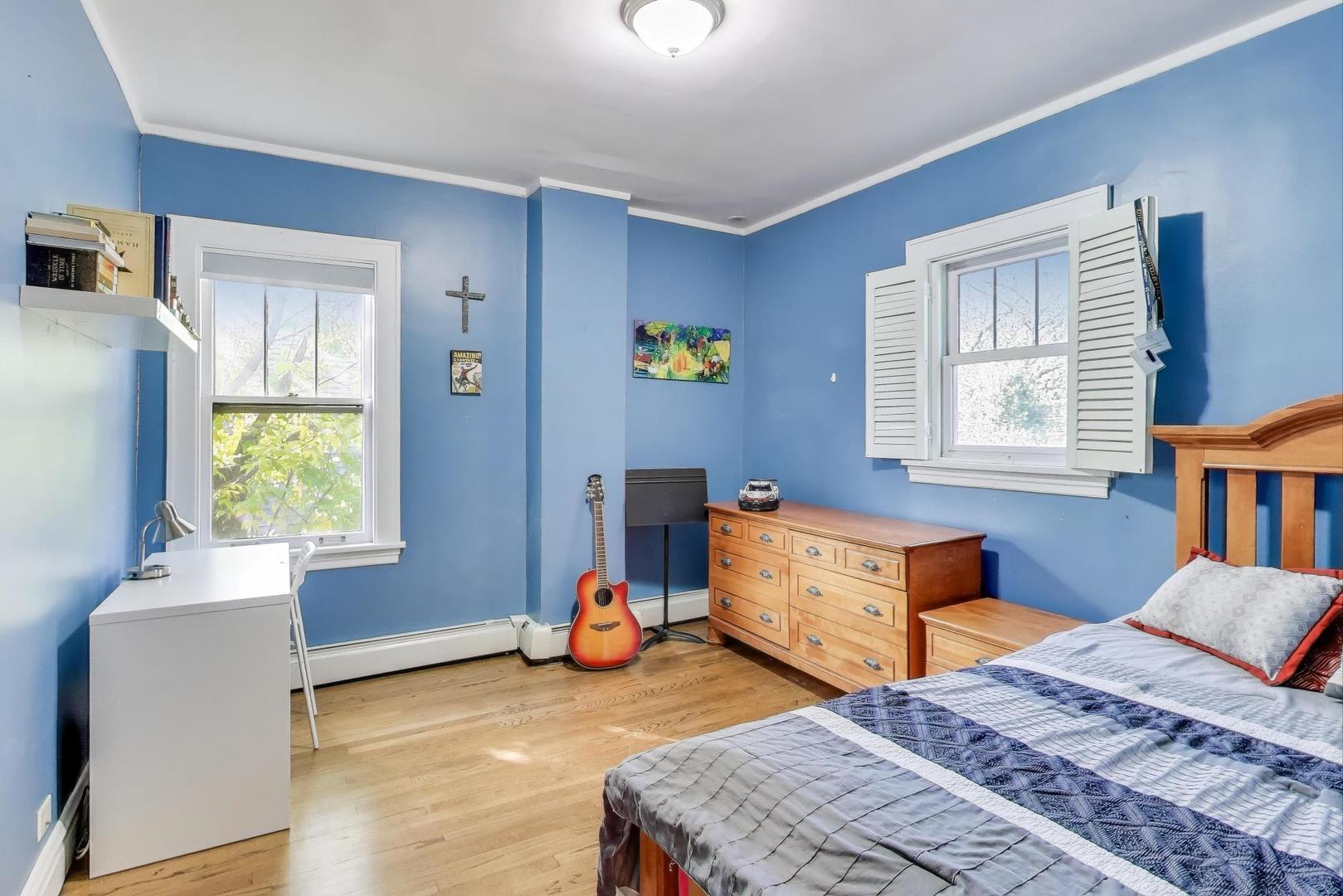 600 S Greenwood Avenue, Park Ridge, IL 60068