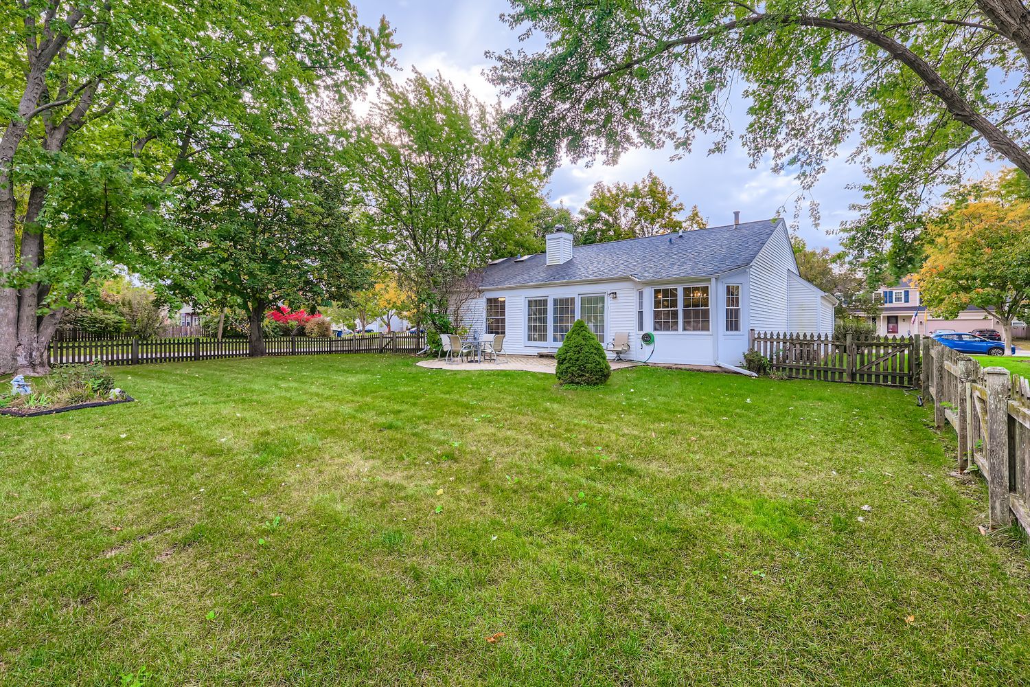 2160 Cumberland Parkway, Algonquin, IL 60102