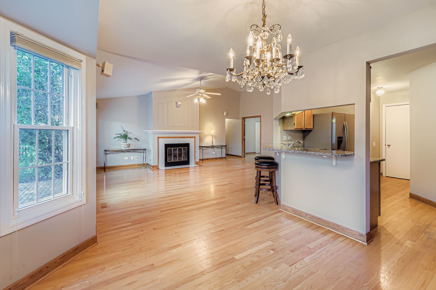 2160 Cumberland Parkway, Algonquin, IL 60102