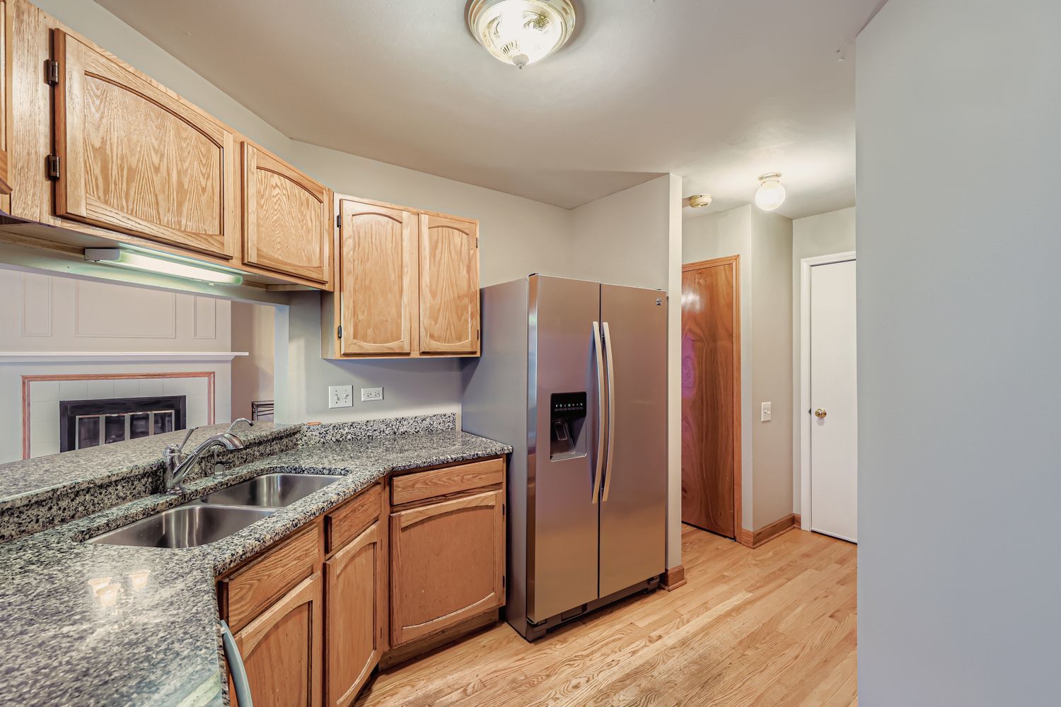 2160 Cumberland Parkway, Algonquin, IL 60102