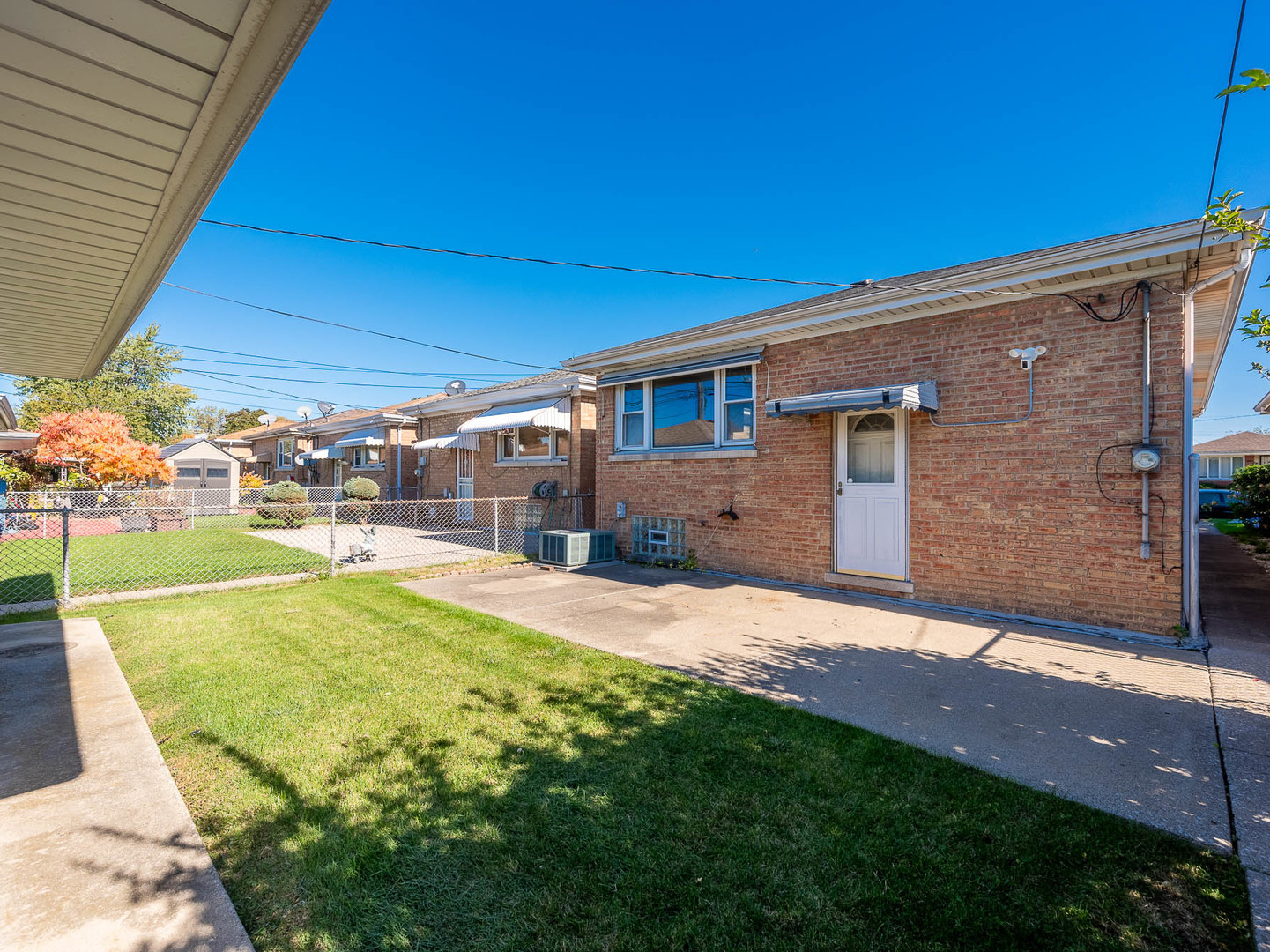 8534 S Kilpatrick Avenue, Chicago, IL 60652