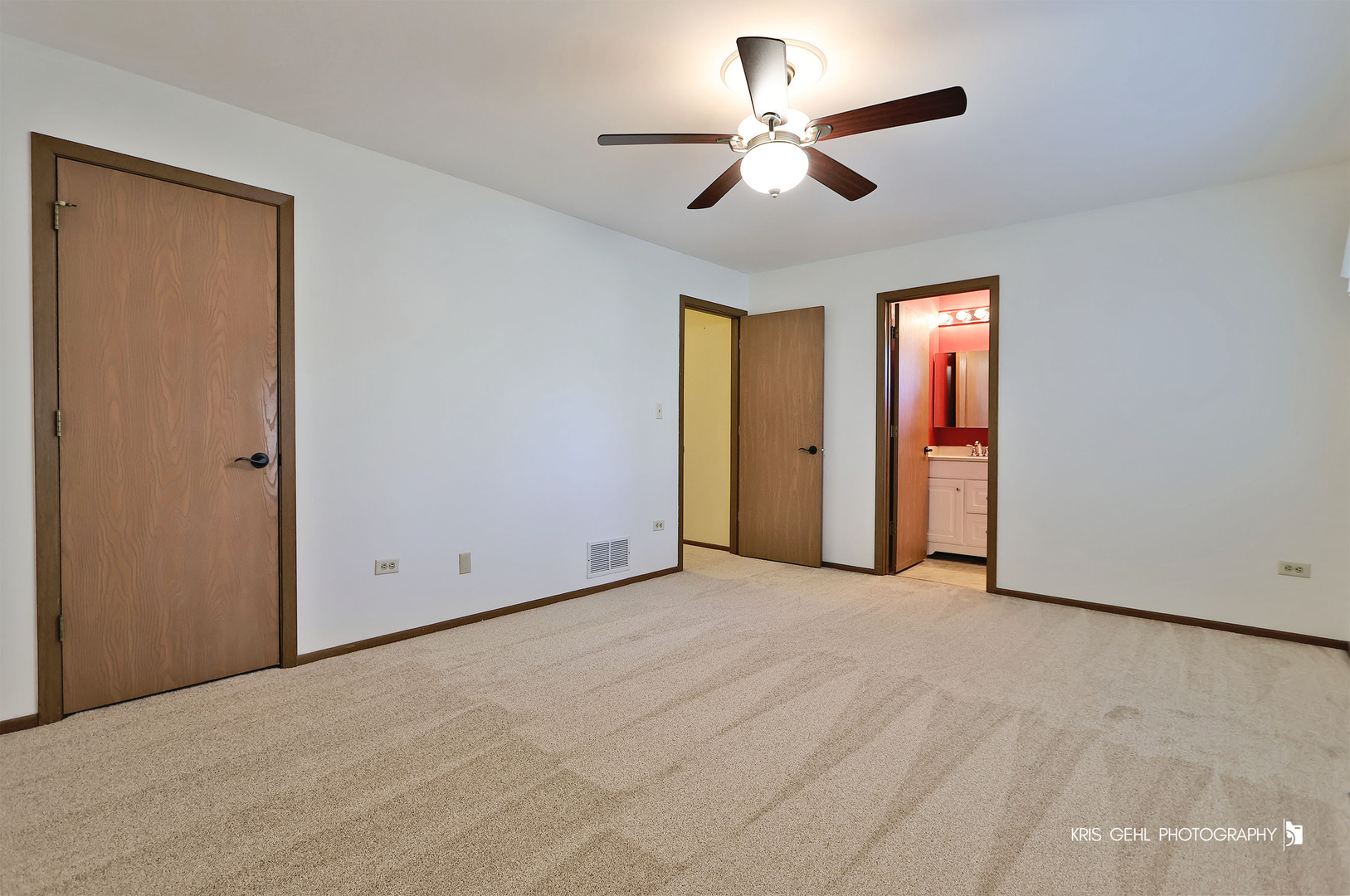 150 E Depot Street, Antioch, IL 60002