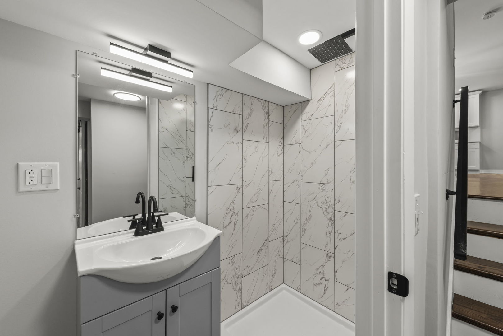 4433 W 100th Street, Oak Lawn, IL 60453