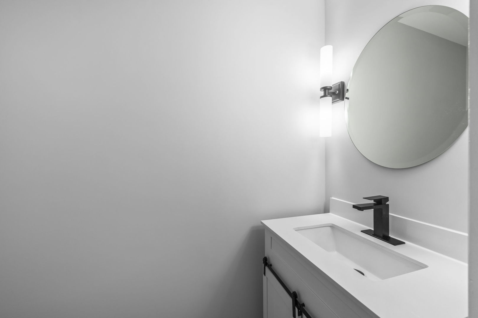 4433 W 100th Street, Oak Lawn, IL 60453