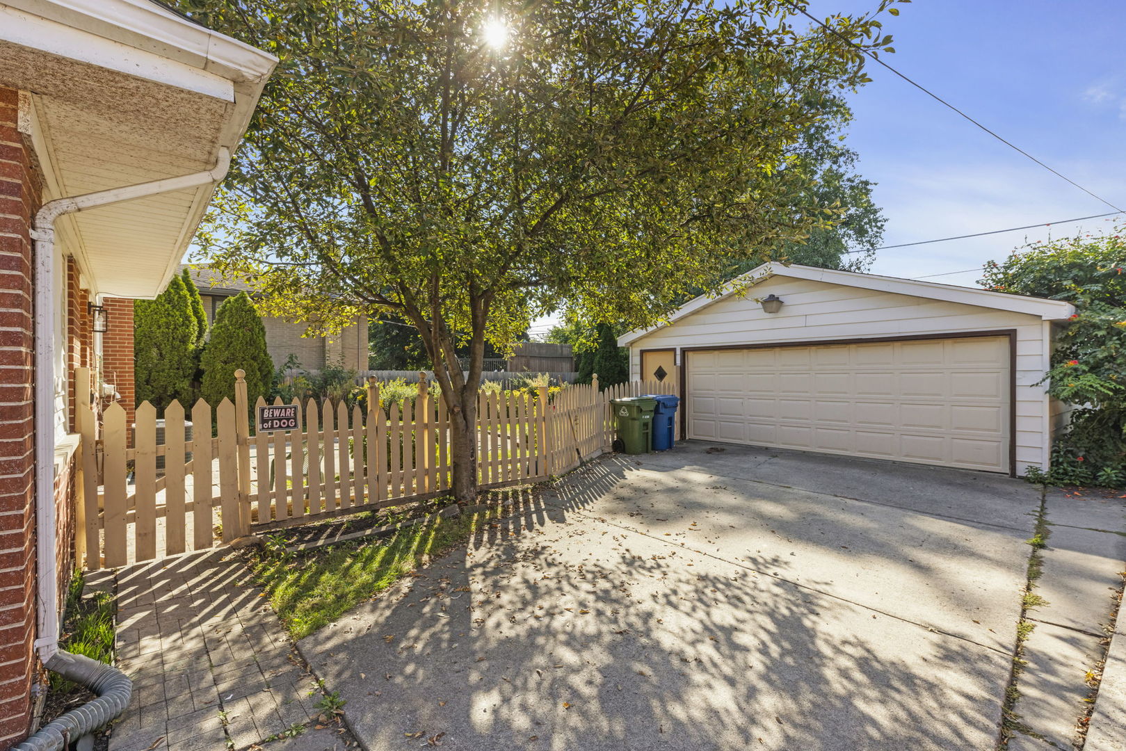 4433 W 100th Street, Oak Lawn, IL 60453