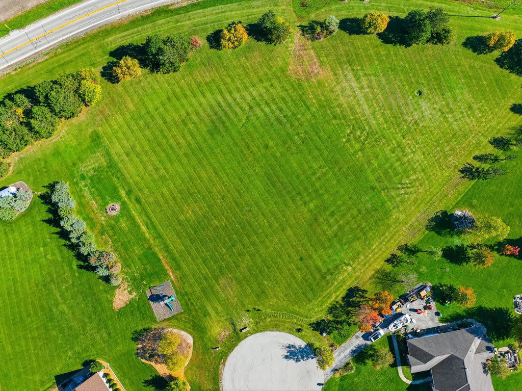 12 W Connie Court, Frankfort, IL 60423