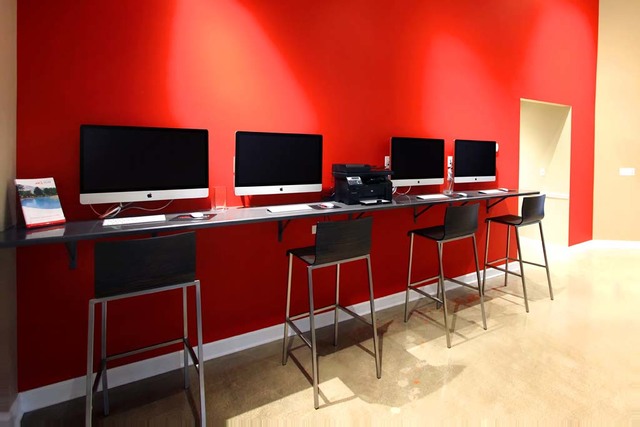 1630 Lincoln Meadows Circle #1114, Schaumburg, IL 60173