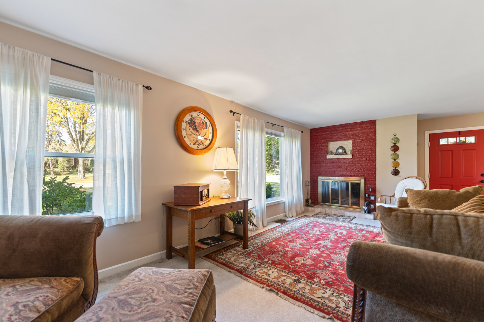 5 E Washington Street, Villa Park, IL 60181