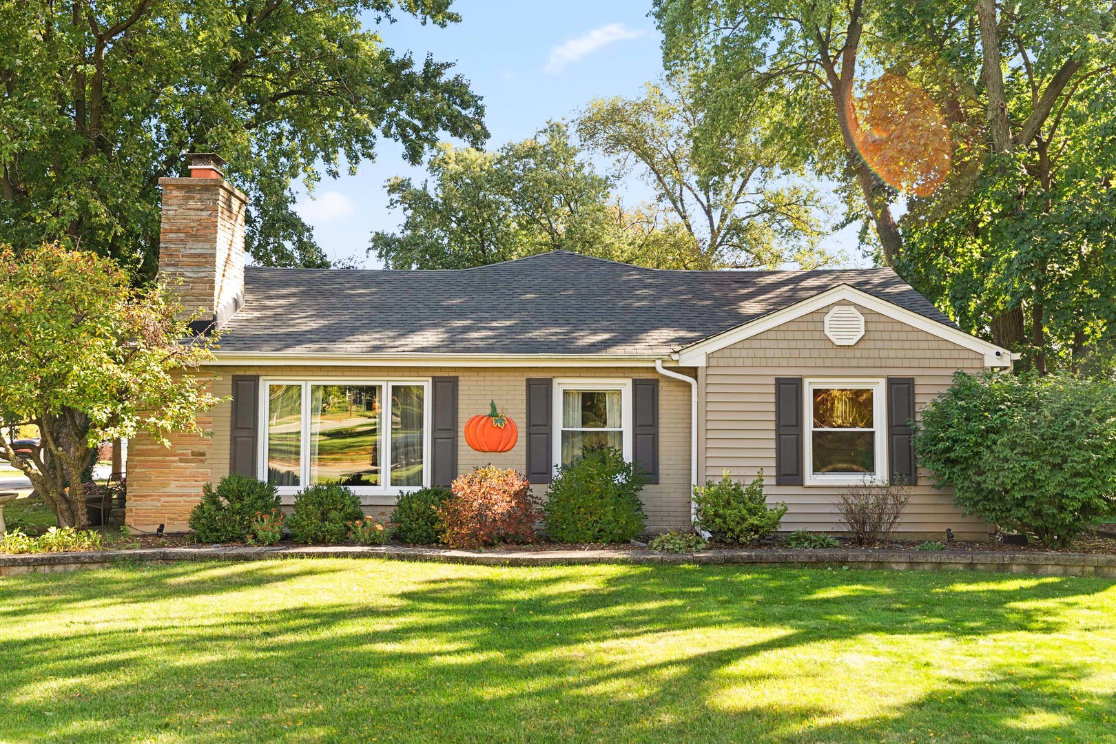 5 E Washington Street, Villa Park, IL 60181