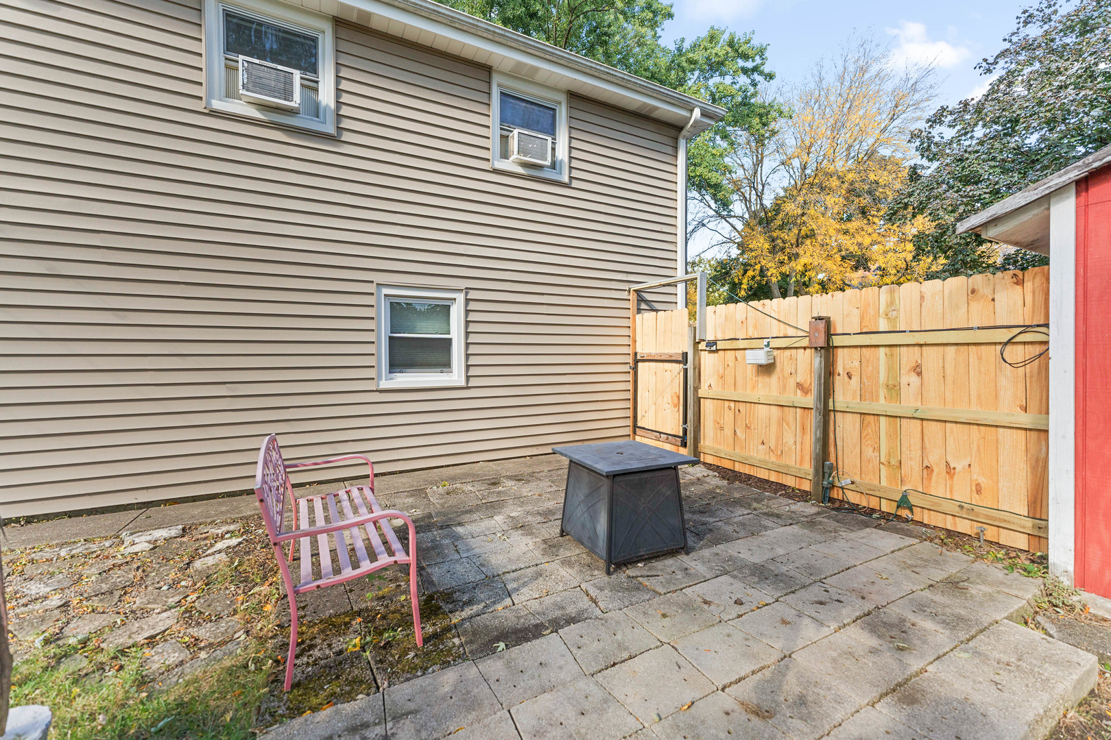 5 E Washington Street, Villa Park, IL 60181