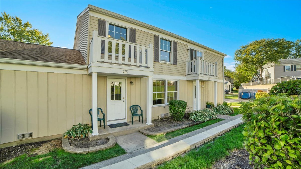 1277 Prairie Avenue #C, Glendale Heights, IL 60139