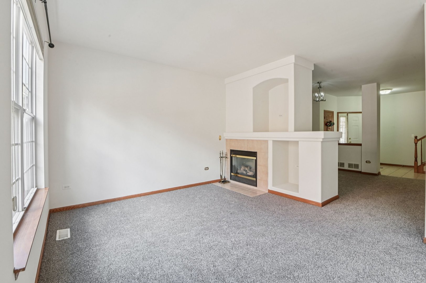 354 Vaughn Circle, Aurora, IL 60502