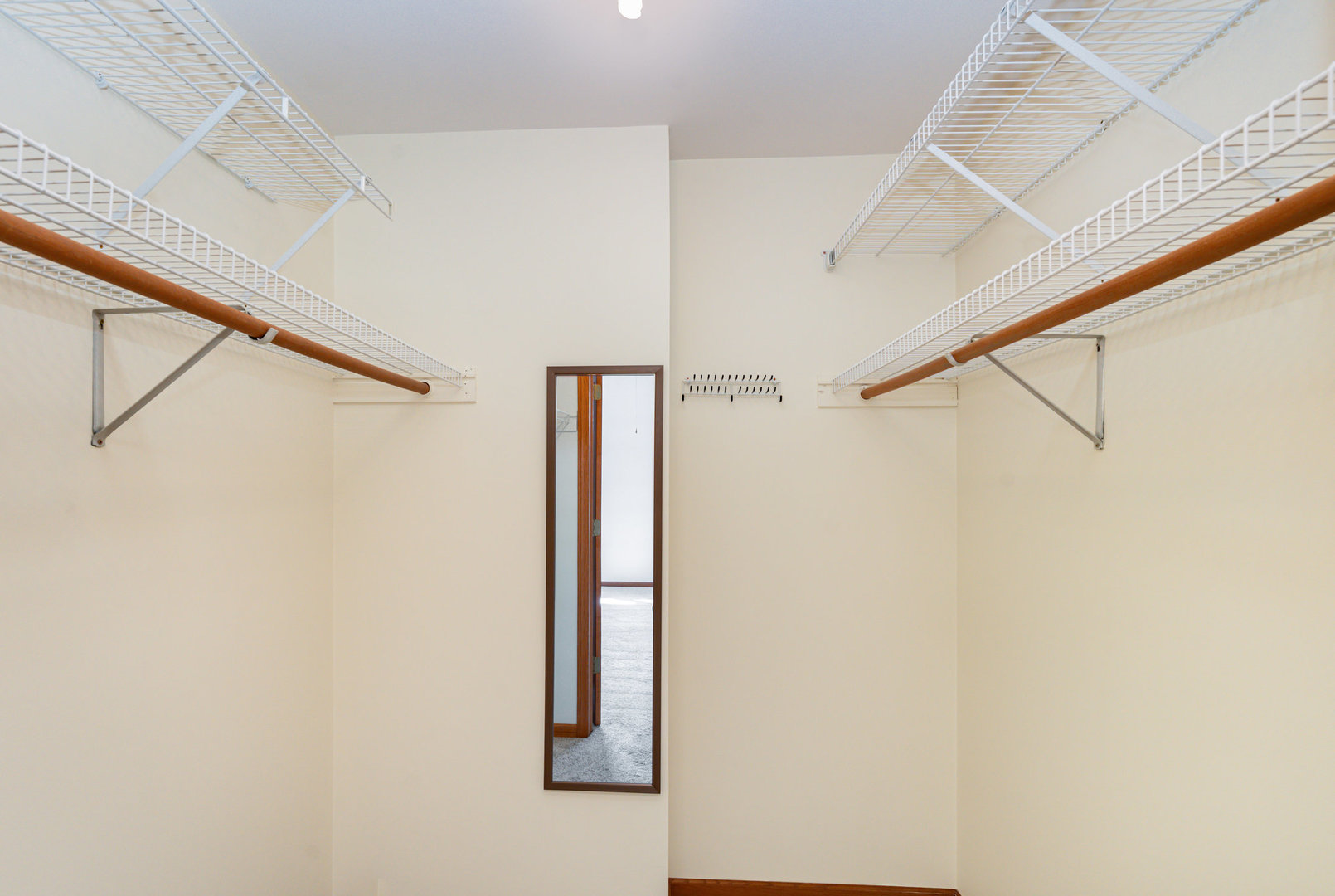 18422 Pine Cone Drive #4, Tinley Park, IL 60477